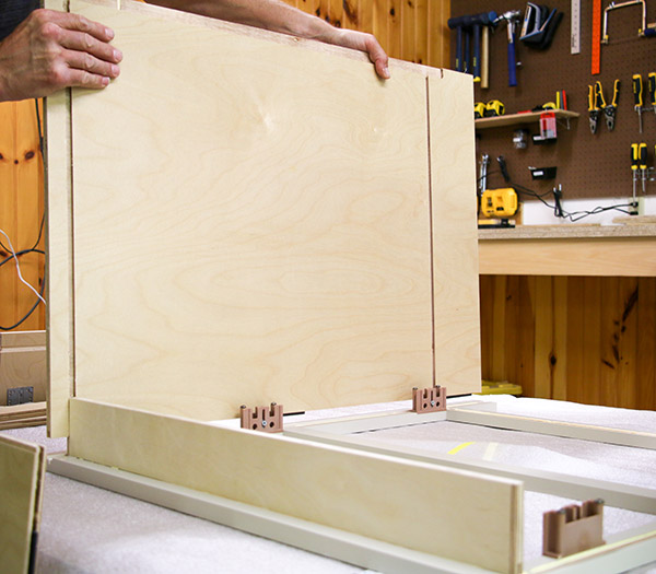 Assembling cabinets